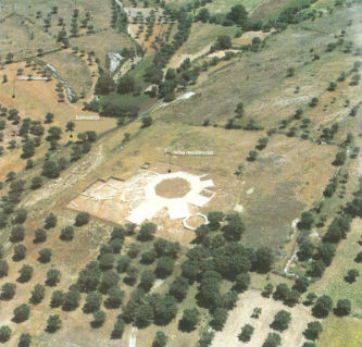 Ceci est une vue aérienne de la villa romaine de Rabaçal (Portugal).
