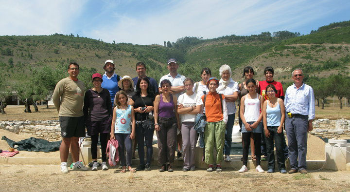 Ceci est une photo de groupe en juillet 2010 à Rabaçal.